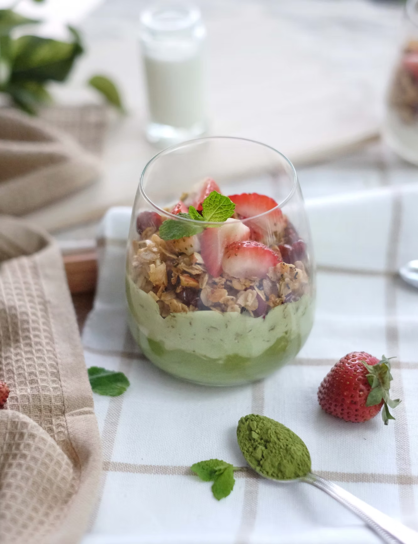 Strawberry Yogurt Parfait