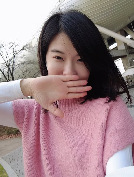 Ching - Co-Founder & Nutritionist